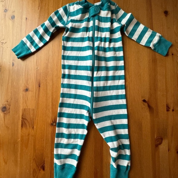Hanna Andersson Other - Hanna Andersson pajamas size 12-18 months